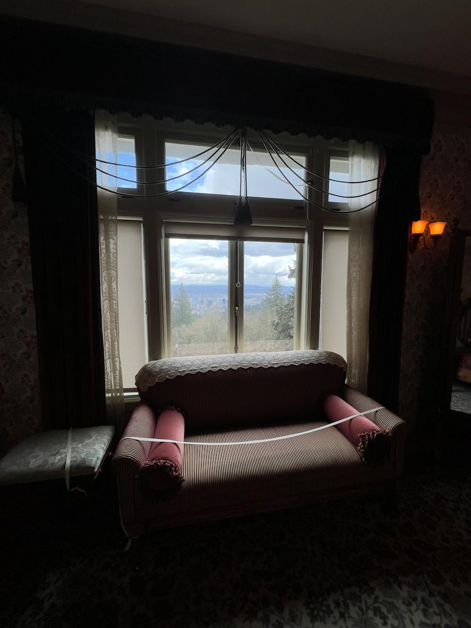 Mountain View Room